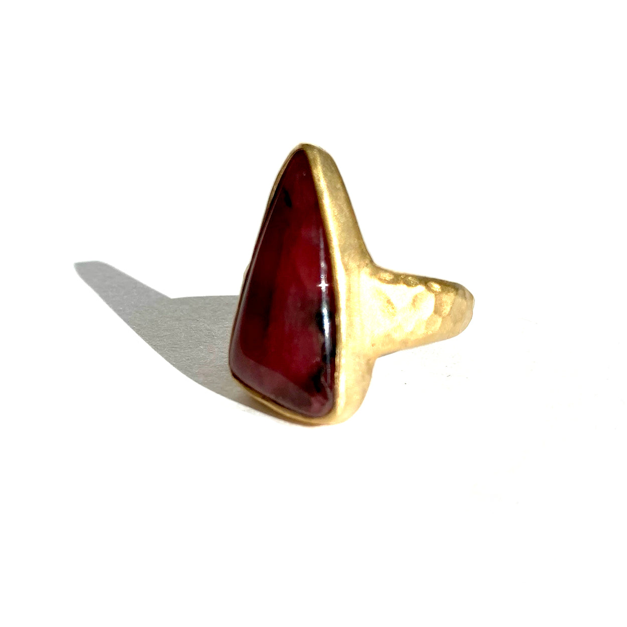 KUNDLI GEMS Coral Ring Original Precious Stone Triangle Moonga Stone  Certified and Astrological Purpose for unisex Stone Coral Gold Plated Ring  Price in India - Buy KUNDLI GEMS Coral Ring Original Precious